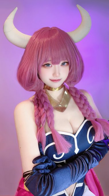 Twitterのコスプレ画像3