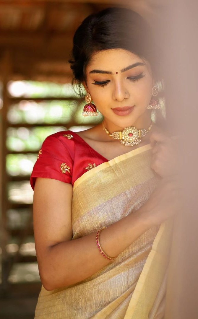 Beautiful #PavithraLakshmi 💝

@itspavitralaksh 
#தமிழ்புத்தாண்டு #HappyVishu