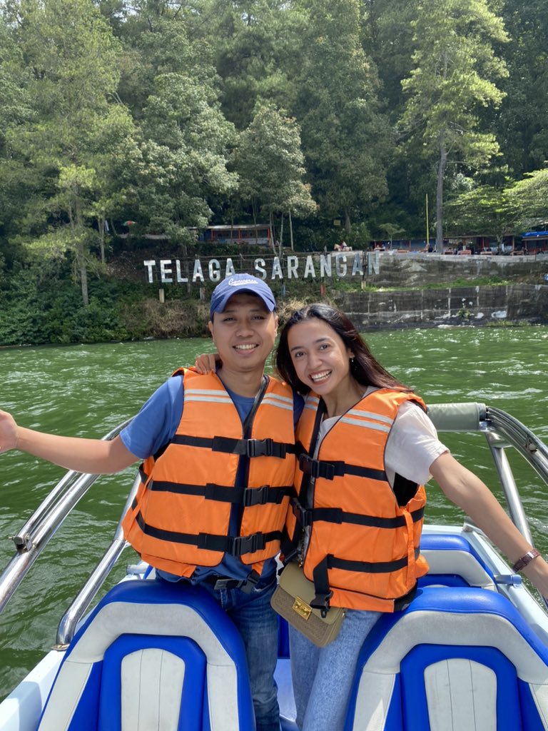 dwiiharii's tweet photo. @cutanes9 🧡💙 https://t.co/1q1K02junx