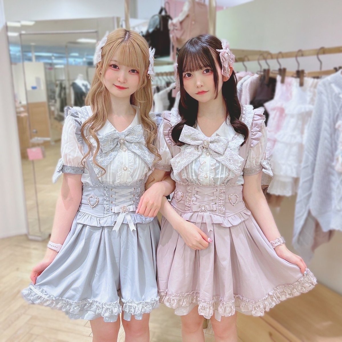 LIZ LISA on X: LIZ LISA on X: