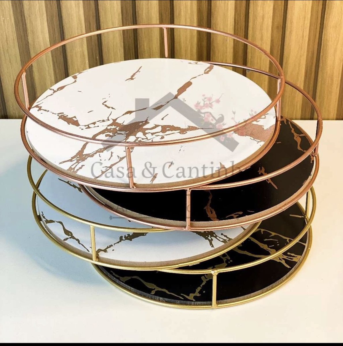 housedecor_'s tweet photo. ￼Bandeja Decorativa Espelhado ou Marmorizado Multiuso Retangular ou Redonda em Metal Dourado ou Rosê para Casa Cozinha B

Click aqui: https://t.co/HS9IZUGod1 https://t.co/E2N5H1P0sV