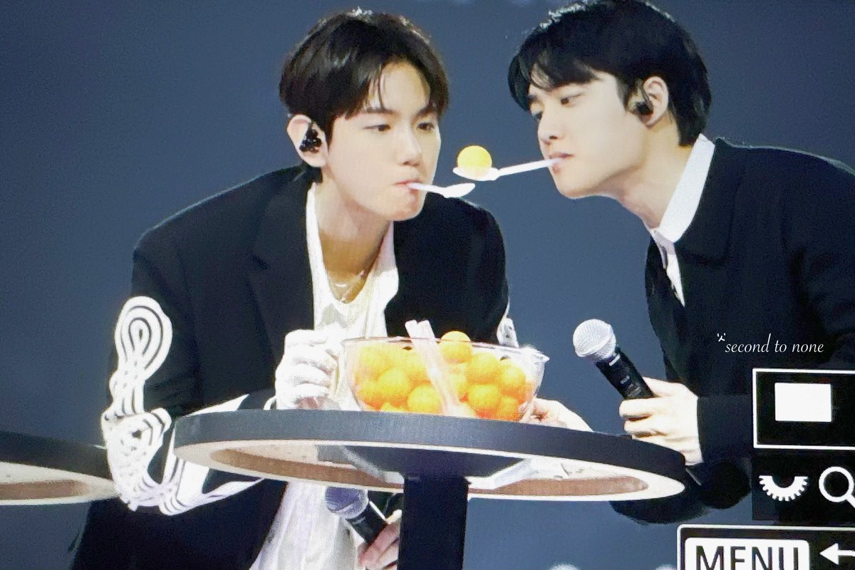 sectonone_56's tweet photo. 240414 EXO FAN MEETING ONE 2회차 백현이
꺅😆

#백현 #BAEKHYUN #伯賢 #디오 #도경수 #Kyungsoo
@B_hundred_Hyun https://t.co/HnRm7K3zxO