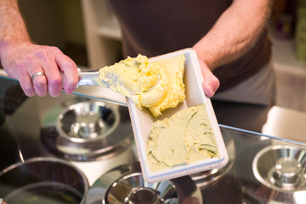 Queens Road is open for business and you can choose up to four flavours of gelato in every takeout tub you order. The thermobox is biodegradable and compostable, and it allows your gelato to travel in mint condition for up to 45 minutes.