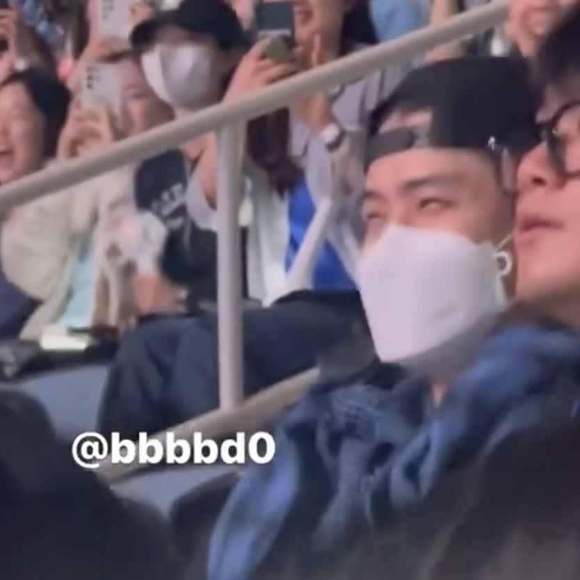 吴世勋_Ohsehunorb tweet media