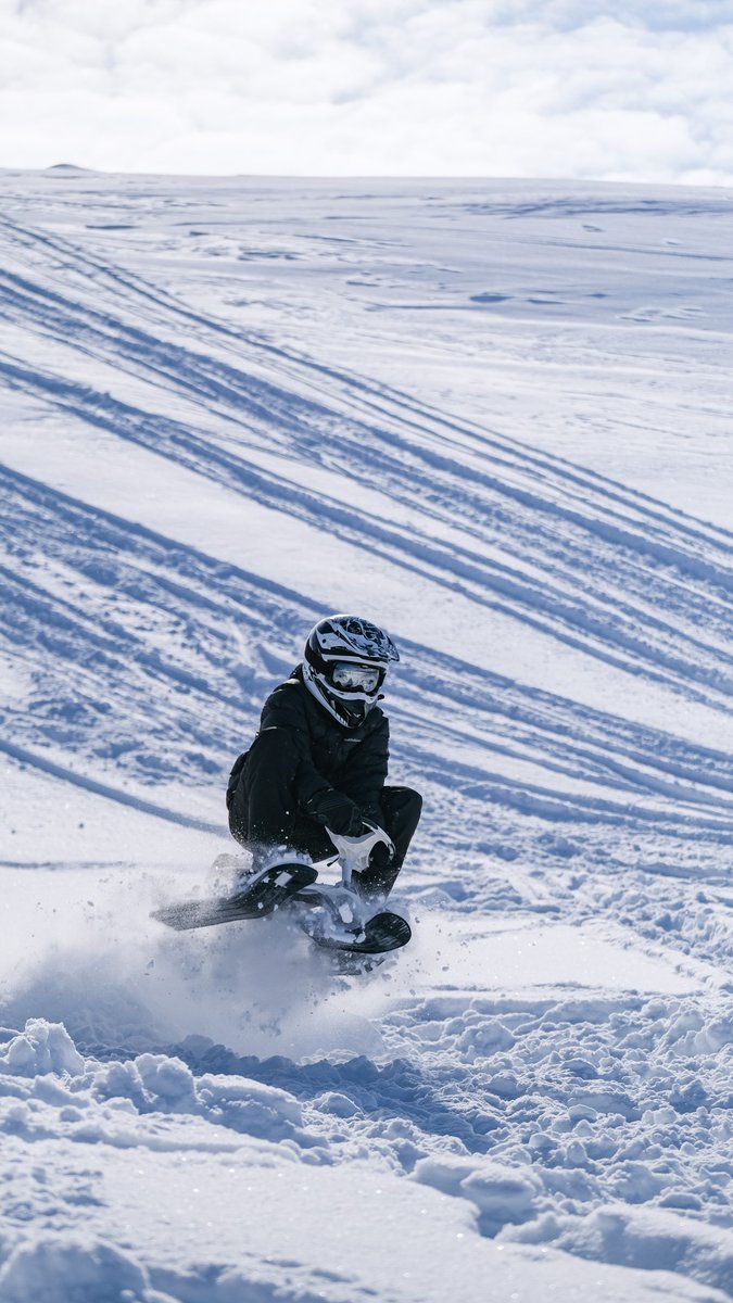MansBjorn's tweet photo. Jumptime with the snowracers!

#Fujifilm #XT4 #XF33mm14 #Saxnäs #Vilhelmina #snowmobile #skoter https://t.co/twgOapuZjp
