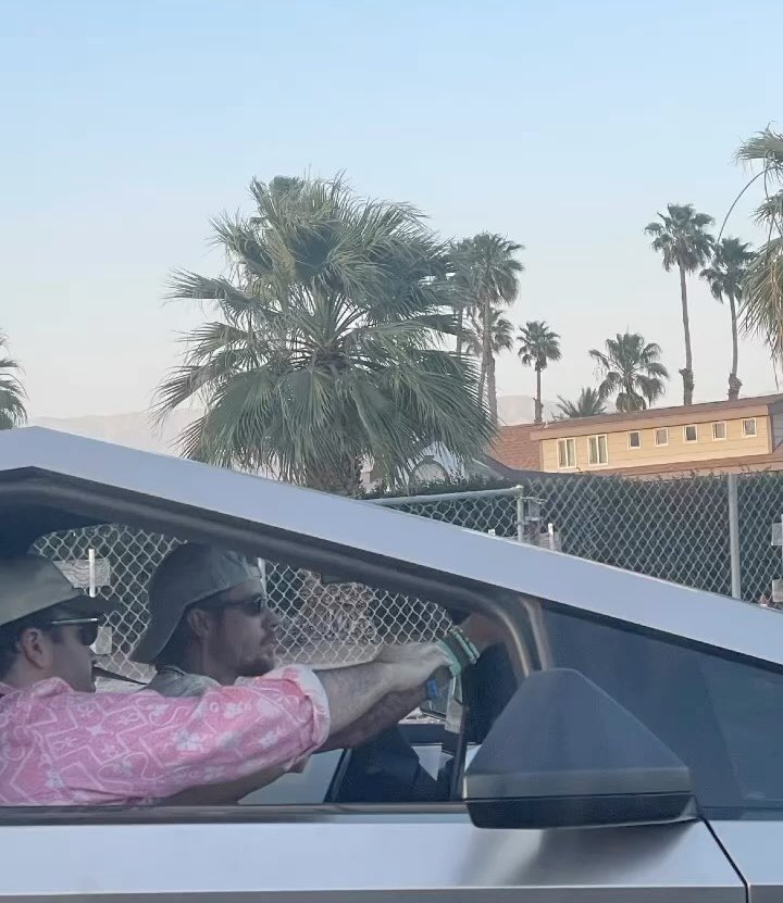 Photo of Justin Bieber spotted at Coachella, in California. (April 13)