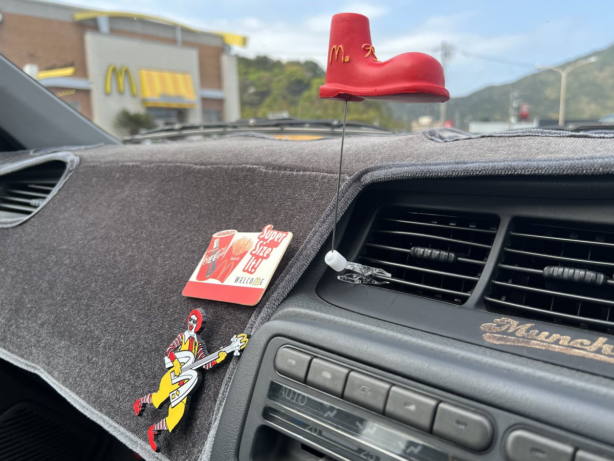 今日は洗車からのマクド🍔🍟
#civic 
#egcivic
#eghatch