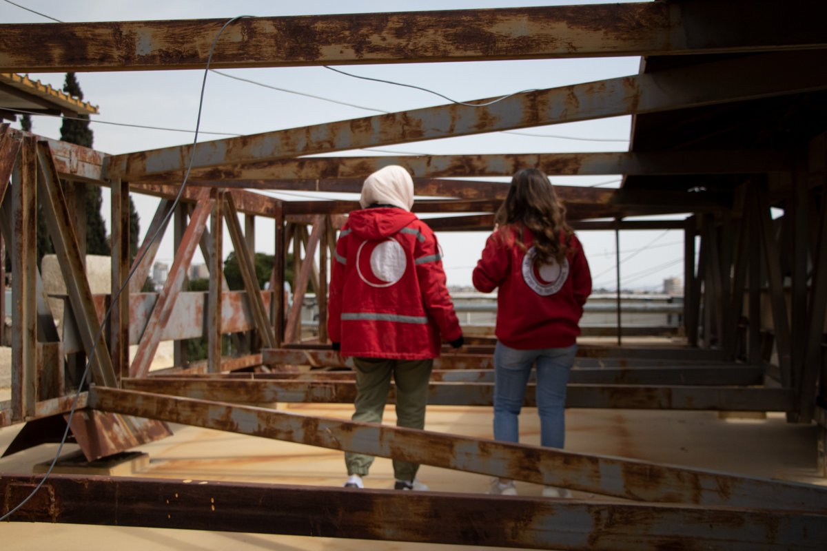 #Damascus #Syria📍 @SYRedCrescent upgrades Ibn al-Nafis Hospital supported by @ICRC ✅ renovating the orthopedic, #physical, & operations departments: painting walls, installing insulation, strengthening the building structure, & suitable facilities for ppl with disabilities