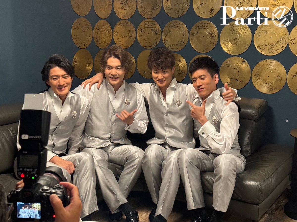 LV_Parti's tweet photo. 【スタッフの呟き】
FC海外ツアー in Hawaii🌺
無事、終了いたしました。
ご参加の皆様に、心より御礼申し上げます。皆様の笑顔が何よりの思い出です🎵
また日本からの応援と、温かな「X」ポストにもPartiの一体感を感じておりました。皆様本当にありがとうございます✨
#LEVELVETS
#BlueNoteHawaii https://t.co/pamvqKkYsl