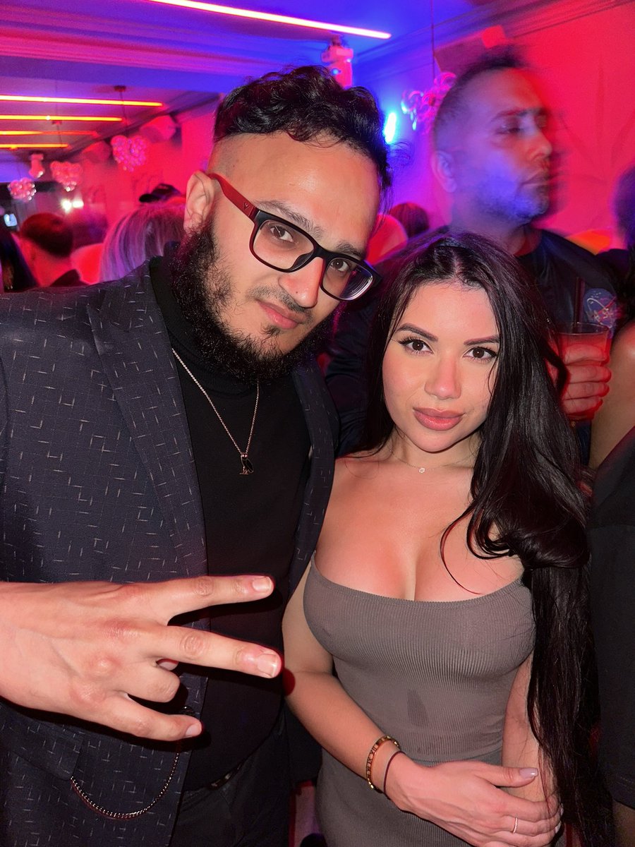 @nicolesnowxo good seeing you last night 🥰