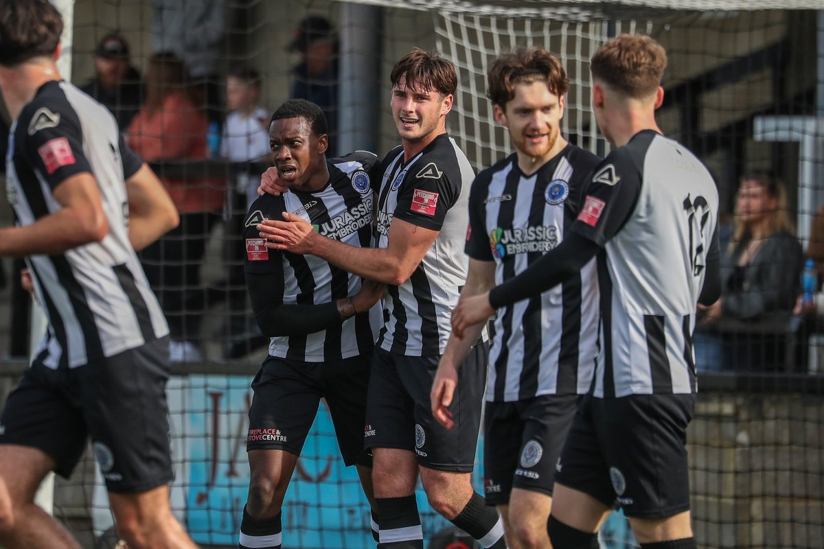 Goal number 🔟 in black and white this season for <a href="/willfletchh/">Will Fletcher</a> 🙌

#WeAreDorch ⚫️⚪️