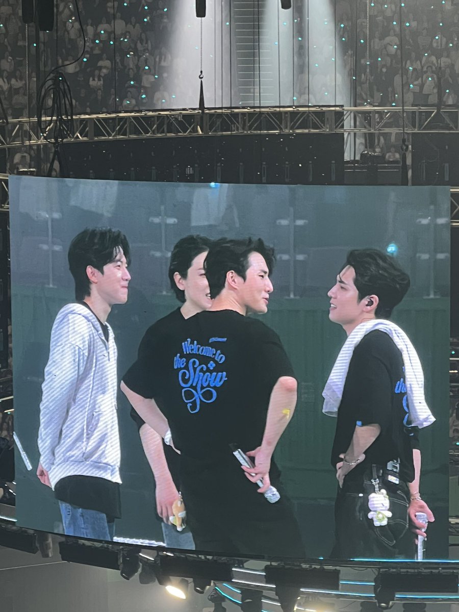 아 엉덩이에 하나씩 데니멀즈달곸ㅌㅌㅌㅌ 고밍햌ㅋㅋㅋㅋ