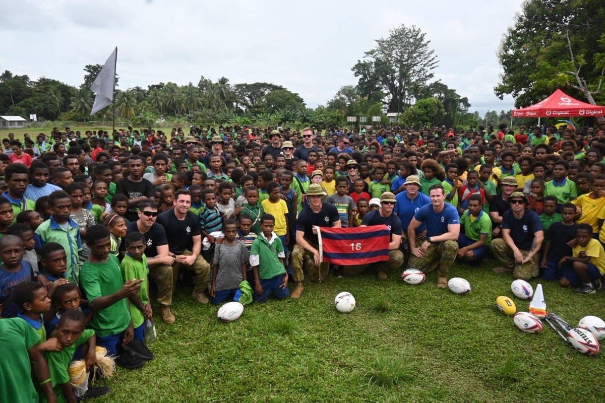 MTT-A visit a school in Lae to assist in the opening of their sports year 🇵🇬🏉