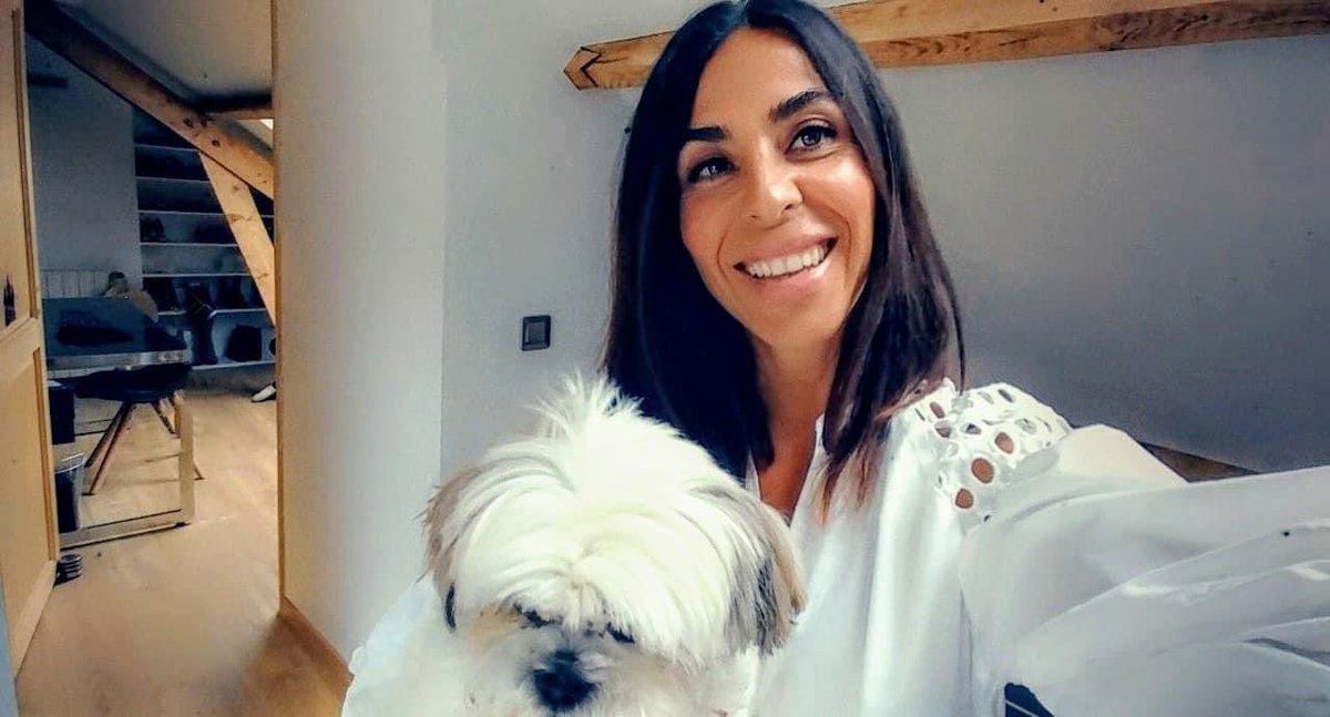 Laoretta3's tweet photo. veri non finiscono mai e noi ci amiamo tutt’ora da matti.

Vola in salute, vola al sicuro, stai sereno,

Ti amo,

Mamma.🕊️🐶🫶🏽❤️

#rip #figliomio #manchi https://t.co/Cq8viExcnt