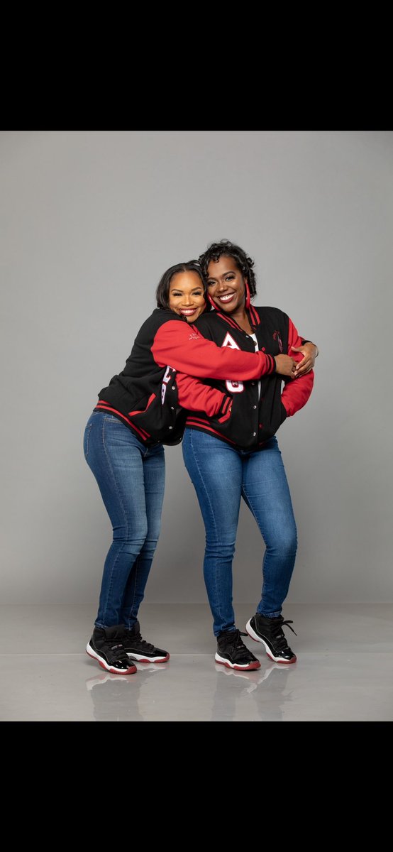 yagrldimples's tweet image. 17 years in the greatest sorority! Happy Deltaversary to me and my sands #twoexxtreme #spring07 🔺🐘🐣