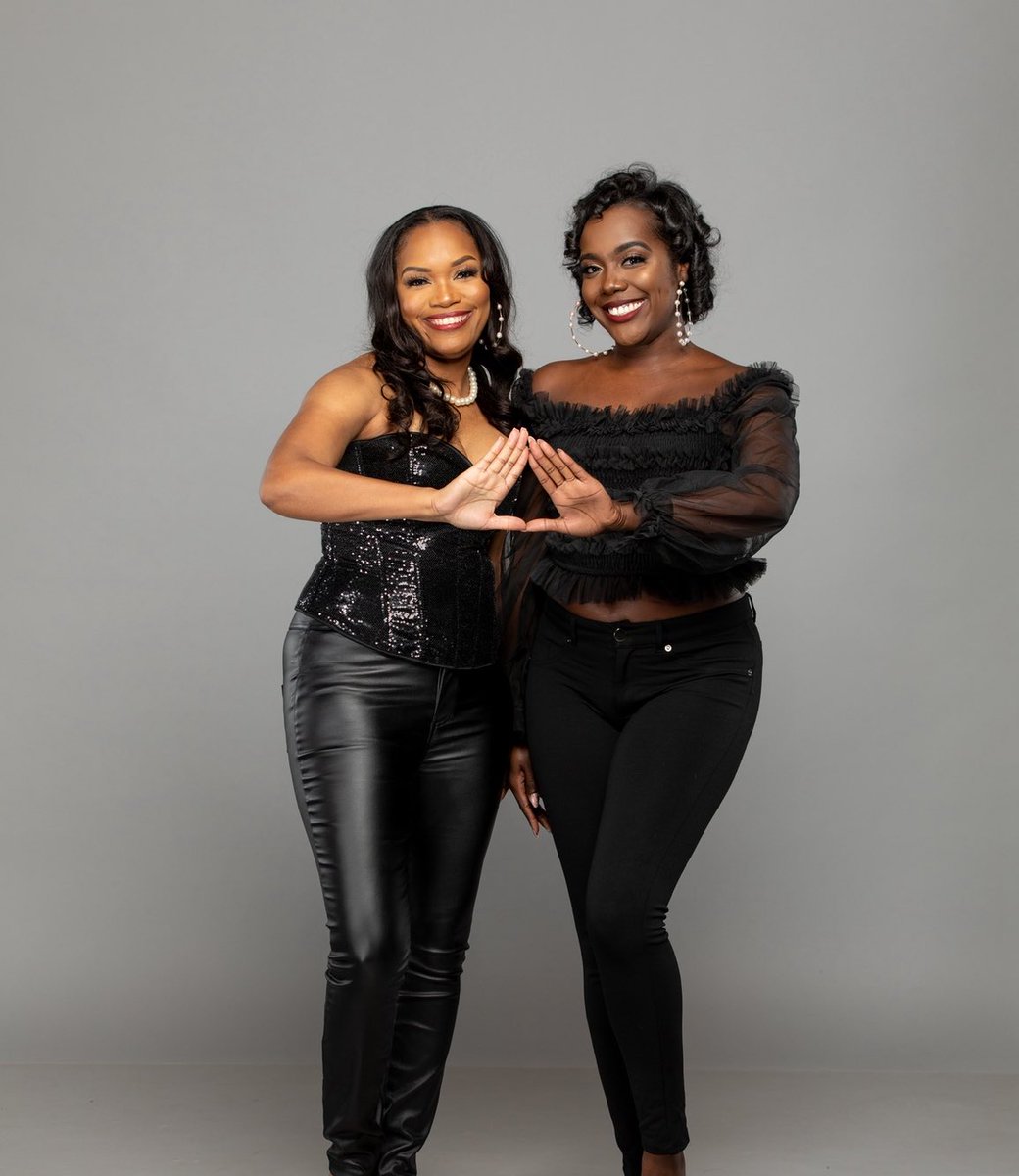 yagrldimples's tweet image. 17 years in the greatest sorority! Happy Deltaversary to me and my sands #twoexxtreme #spring07 🔺🐘🐣