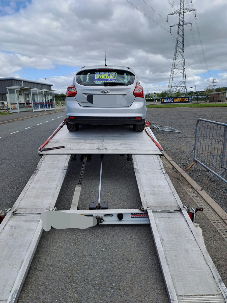 @OpTutelage wrote to the driver of this to remind him that he needs Insurance, Vehicle Excise Duty and an MOT to drive. The letter was ignored so we stopped it, seized the car, reported him and he faces a long walk home to Bristol @DriveInsured (21005)
