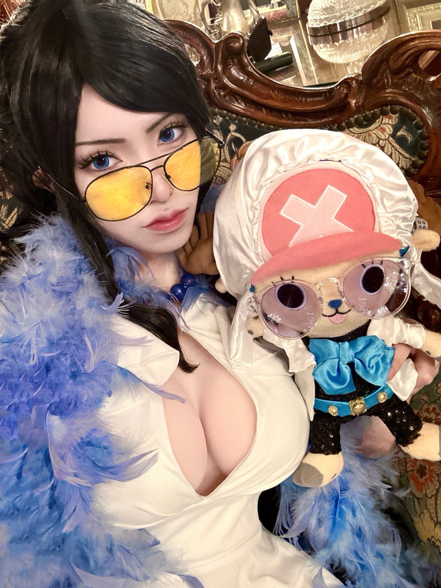 O8sum1's tweet photo. ⚠︎cos
⠀
本日の速報。GOLDろびんちゃんでした！すずぴ作のちょぱと💙💛 https://t.co/5gwzzEniuO