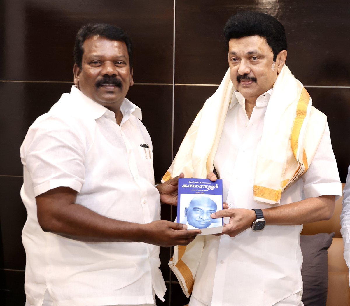 mkstalin's tweet photo. #INDIA-வைக் காப்பதற்கான ஜனநாயகப் போர்க்களத்தில், கழகத்துடன் 'கை'கோத்துப் பயணித்திடும் அன்புச் சகோதரர் @SPK_TNCC  அவர்களுக்கு மனம்நிறைந்த பிறந்தநாள் வாழ்த்துகள்! https://t.co/LGcqGxncO8