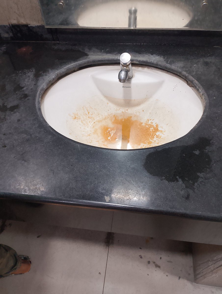 KumarDasa7's tweet photo. Metro Station Paid washrooms with no cleanliness... Also no flush in bathroom... Worst Maintenance 
Also money looting @itmetro @dilsukhnagar @METROHYD https://t.co/uYh7m1R7ho