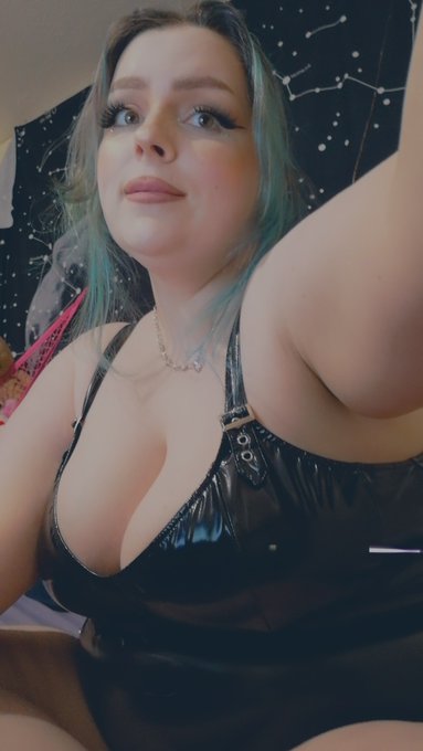 2 DAYS FREE TRIAL (I'VE NEVER DONE FREE TRIALS!!) TO FANSIFY!!!! HERE'S THE LINK (QUICK, NOT MANY PEOPLE<a href="/tag/mvsales"class="tags"><span>#mvsales</span></a>