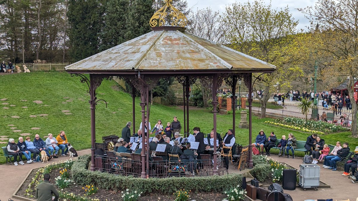 Ferryhill Town Band tweet media