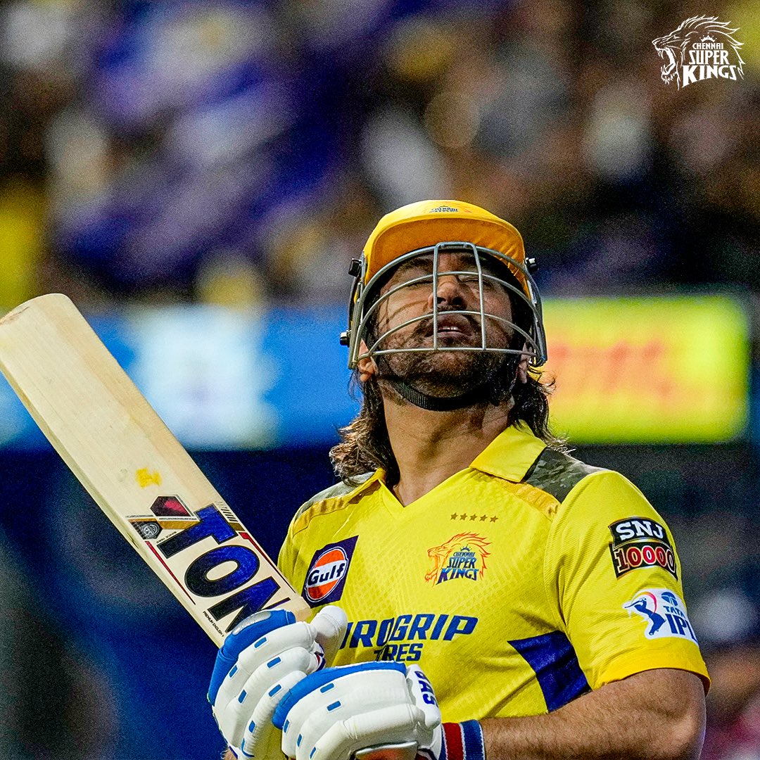 .@MSDhoni reached 5000* runs for @ChennaiIPL en route his 20*(4) Second CSK batter after @ImRaina to reach that milestone 💛🤝 #IPLonJioCinema #MIvsCSK #WhistlePodu