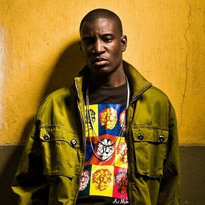 franceinter's tweet image. En avant pour #LeGrandDimancheSoir avec @Charlineaparis et toute la bande ! @AbdAlMalikMusic nous parle de "9.3 BB", série de @WallenTeam disponible dès le 19 avril sur @FranceTV @francetvslash. Et en live, on écoute @bluedonnablue. 

C'est maintenant ➡️ l.franceinter.fr/UC3