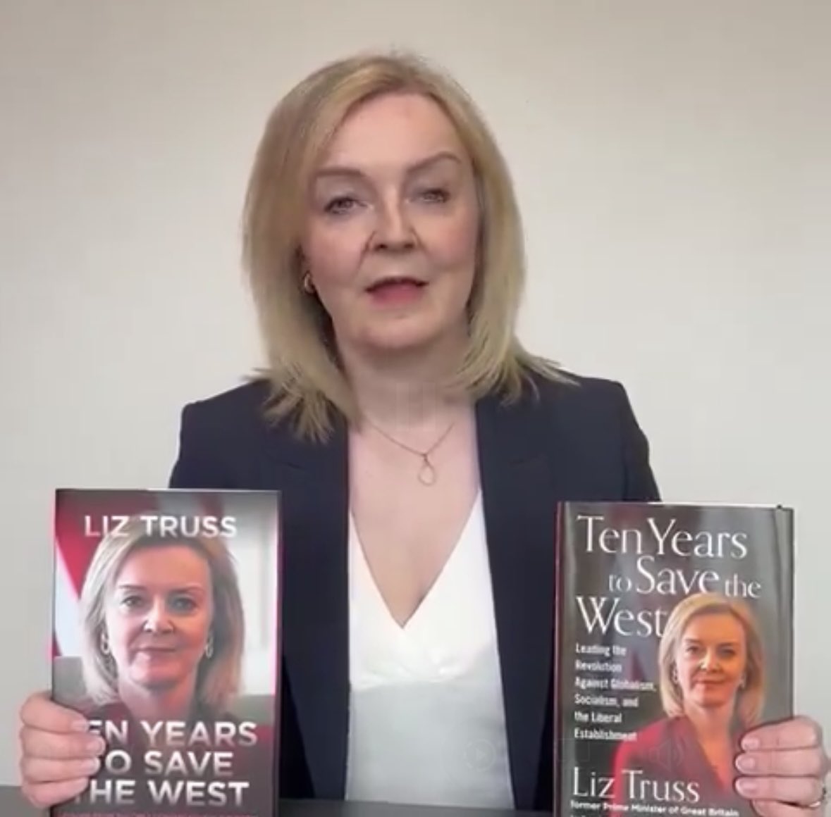 I think Liz Truss book should be turned into a TV sitcom titled “Dense, Delusional, And Desperate” With Truss played by Sally Phillips playing a washed up vacuous, narcissistic, gormless disaster of an ex PM Who doesn’t realise how thick she is… What d’ya reckon❓ 🤷🏼‍♂️😁