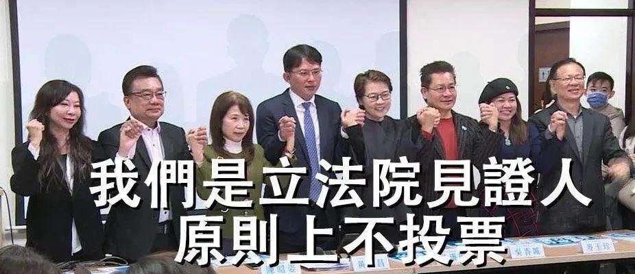 hannah0A0's tweet photo. 撿到這張 救命 https://t.co/GXeaKtchYZ