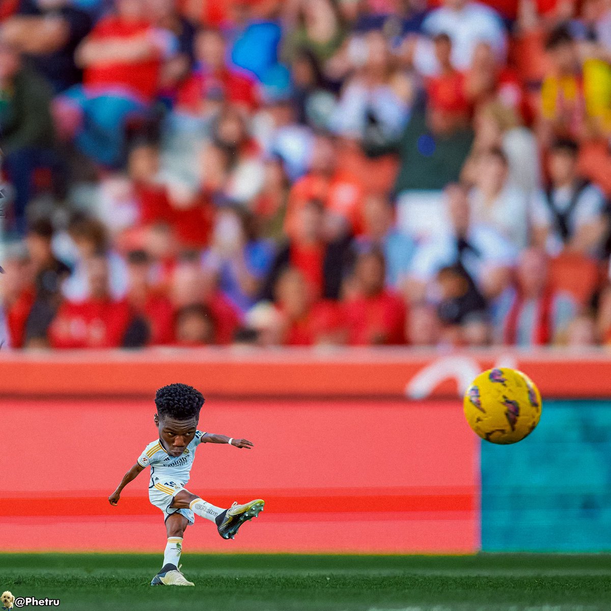 🔥 A U R É L I E N T C H O U A M É N I 🔥 Real Madrid are still undefeated this season with Aurélien Tchouaméni as starter. Also, he scored an amazing goal in Real Madrid’s victory 1-0 over Mallorca.