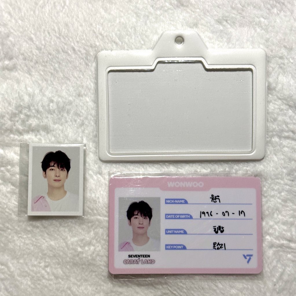 jjwonvvu's tweet photo. ⚘ inch check | wts lfb ph ⚘

wonwoo svt 2023 carat land id card holder
   ₱700 + sf

— will give official wonwoo tc as freebie

- onhand x sensi
- PAYO ONLY
- gcash, maya
- j&amp;t, sdd (lalamove)

⌗ wts lfb ph interest check ic wonwoo carat land id card holder https://t.co/Xrb5bjWYKd
