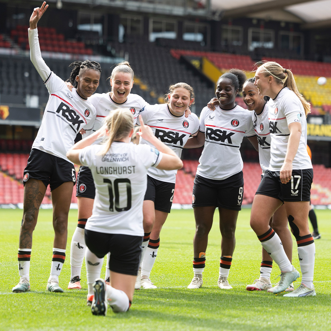 Sealing the win in style 📸 #cafc | @mel_filis