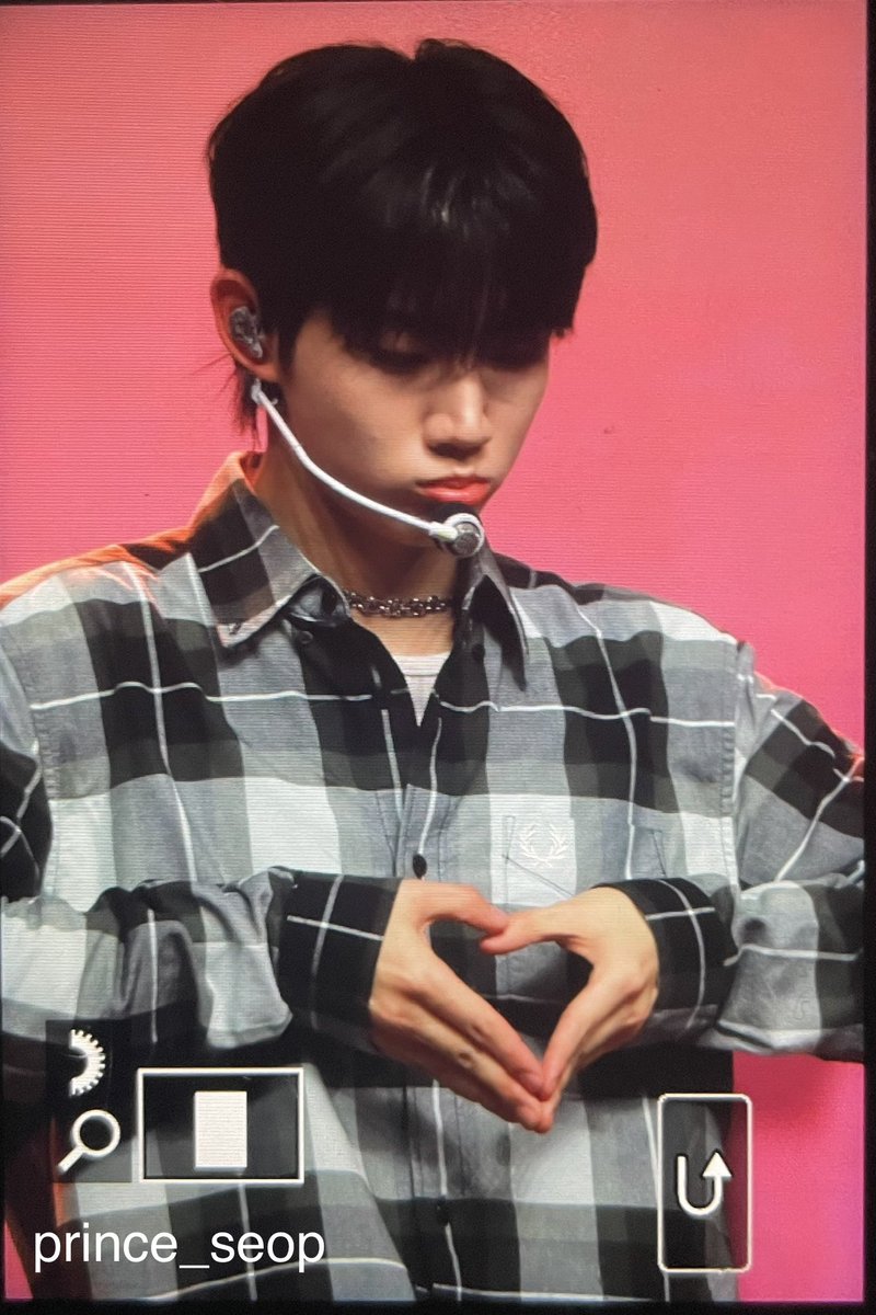Prince_seop's tweet photo. 240414  FAN CONCERT 

#형섭 #템페스트 #TEMPEST https://t.co/2PSlIxeVce