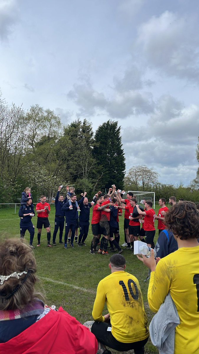 Ladybarn FC tweet media