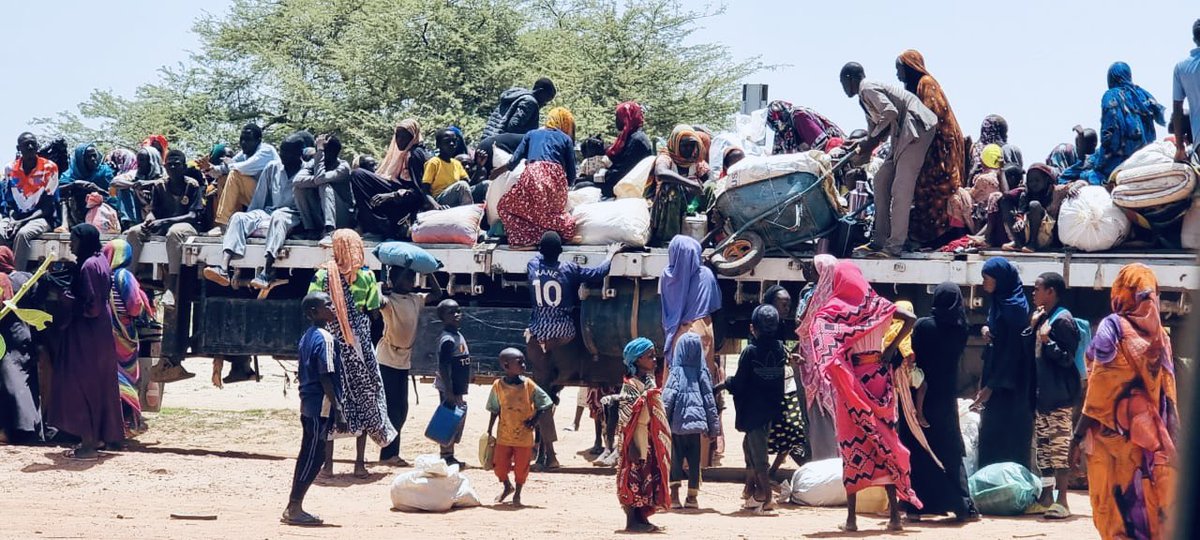 🇸🇩🔥 Un an de tragédie humanitaire au #Soudan : plus de 8 millions de déplacés, des milliers de morts ⚰️, et un monde 🌍 qui détourne le regard👀… 🌎📢 Il est temps d'agir et de se mobiliser pour mettre fin à cette #violence. #Tchad #Centrafrique #SoudanSud