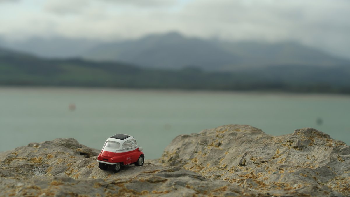 I can now reveal where I was in the last tweet - It was... BEAUMARIS! Well done to everyone who guessed there! 😊🚗
