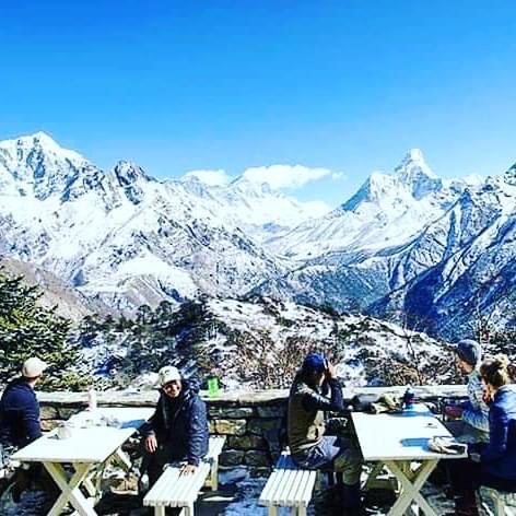 Nepalwalking's tweet photo. Everest view trek. The incredible views from Syangboche 3890m including mt. Everest 8848m,Lhotse and others. https://t.co/uIiKfqlKyk https://t.co/gWABXe2kMu