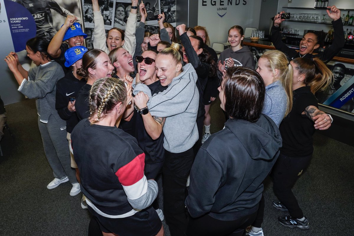 THE MOMENT 📸💙

#Pompey