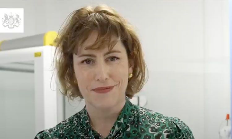 Sağlık Bakanı’ndan ebeveynlere tavsiye; “Çocuklarınıza sarılın” İngiltere Sağlık Bakanı Victoria Atkins, nesiller boyu ebeveynlere yeni doğan bebeklerin bakımı konusunda yanlış tavsiyeler verildiğini söyledi. olaygazete.co.uk/saglik-yasam/i…