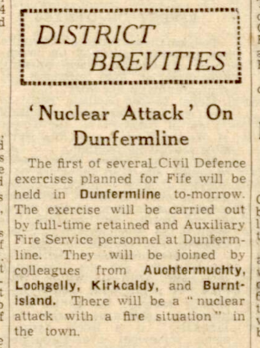 Simulated nuclear attack on Dunfermline, Fife. (Edinburgh Evening News, 17 Aug 1957) #coldwarhist #nuclearwar