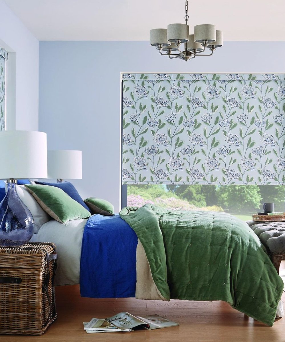 YourBlindDirect's tweet photo. Introducing our timeless Chrysanthemum Lakes roller blind! 🌼✨ With pops of soothing blue and refreshing green, this floral pattern is the perfect choice for your living room or bedroom.
Order your free sample via our website 🧡
#windowblinds #fabricsamples #homerenovationuk https://t.co/wnHC8muEc0