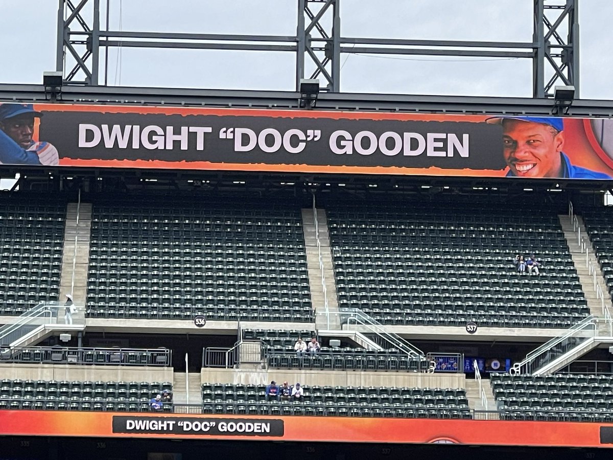 Out @CitiField in great anticipation of Black ace @DocGooden16 jersey retirement ceremony 🩺 K ⚾️⚾️ #MLBbro