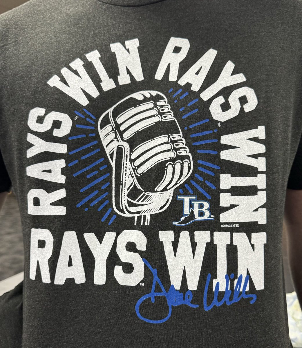With Dave Wills going into team Hall of Fame, #Rays selling special shirt today, and until supplies last, for $45 at Authentics store and 1st + 3rd base food halls. Proceeds to a new scholarship fund to benefit Pinellas County high school students pursuing broadcasting career