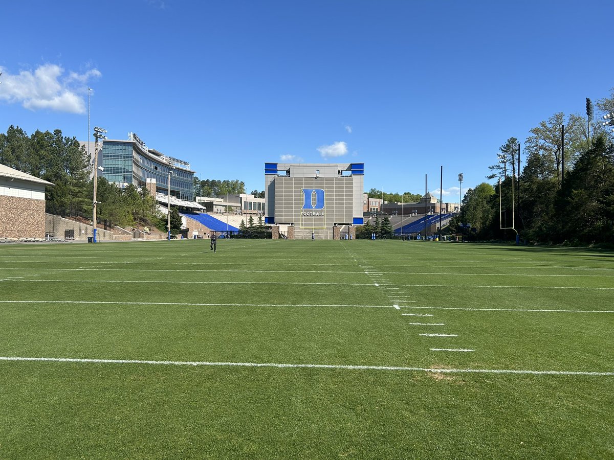 Had a great time at Duke yesterday!! Look forward to coming back up in June
<a href="/Coach_MannyDiaz/">Manny Diaz</a> <a href="/Coach_JWatts/">Justin Watts</a> @LukeShivelyDU