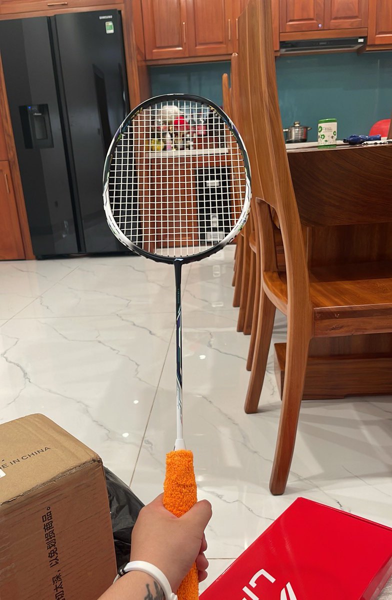 Hoàng Trung tweet media