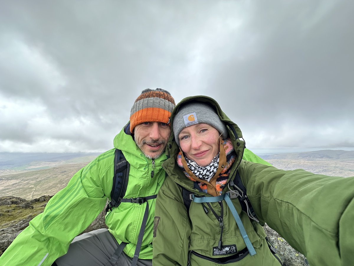 Atop Harter Fell. Hope you’re all having a Happy Sunday too 💚