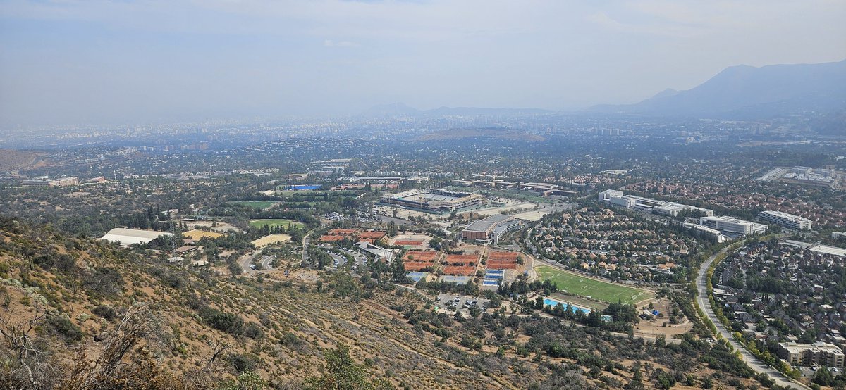 gferrariuc's tweet image. Hoy más radiante que nunca la nueva fortaleza! 💪👊⚪️🔵⚪️

#LosCruzados