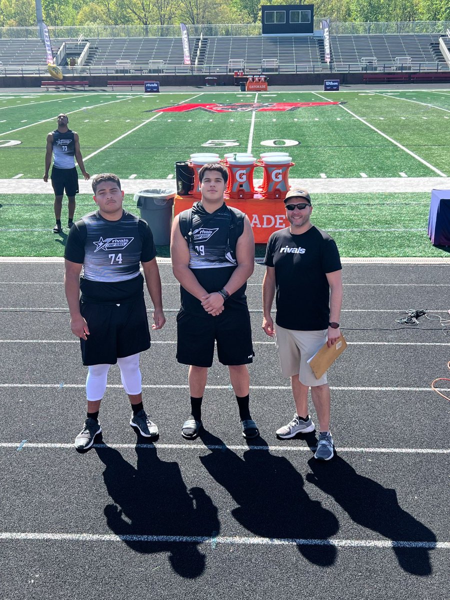 Had a great time @RivalsCamp Charlotte with my teammate @HeardHernandez . Got some good reps in! Thanks for having us out. @RivalsFriedman @CoachT_Stone @TheCoachLj @Big_OT @finisholacademy @Ebrooks6Ed @pepman704 @NCHSBlueSheet