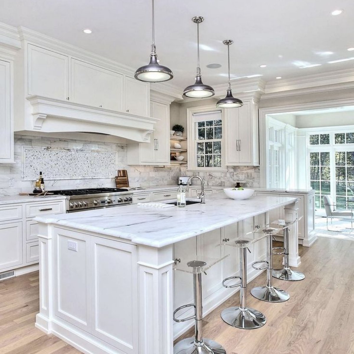 Obsessed with this kitchen ✨🤍 what do you think?

Express your view in a comment !!

Office@pazzle.us
pazzle.us

#kitchengoals #kitcheninspo #kitcheninterior #kitchendesign #kitchenstyle #kitchendecor #kitchenorganization #kitchenview #kitchendetails #kitchenlover